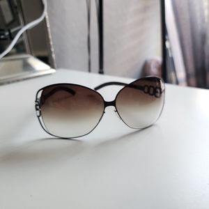 Très Chic Berlin Sunglasses